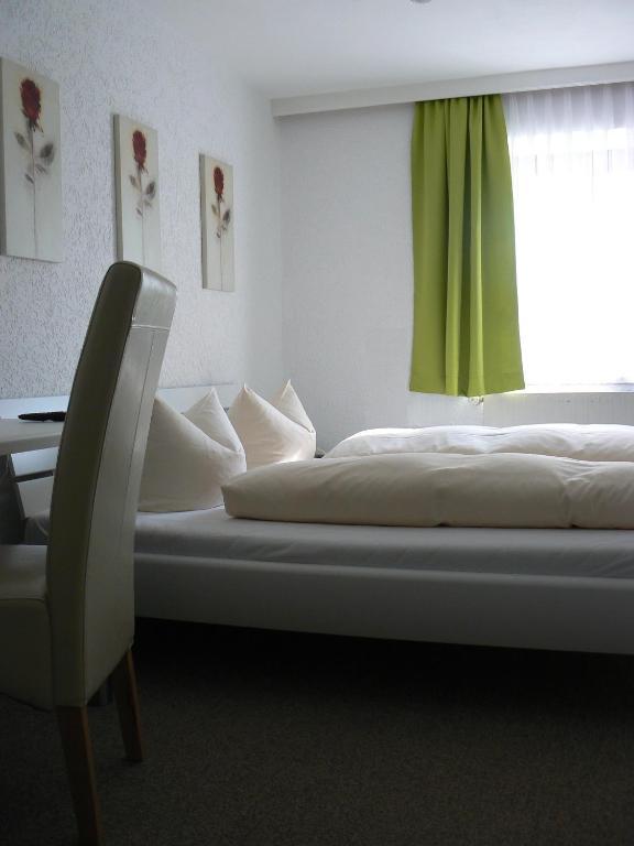 Hotel Mayerhofer Aldersbach Rum bild